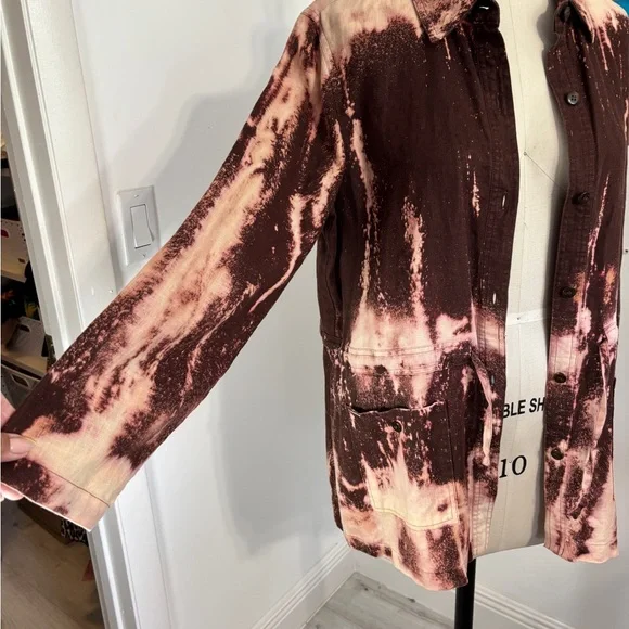 Custom Upcycled Linen Button-Up Shirt with Drawstring Waist and Front Pockets - Picture 7 of 11